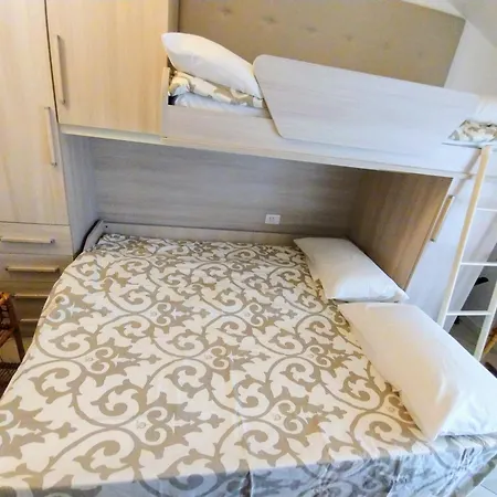 Apartment Mansarda Di Masha Villongo
